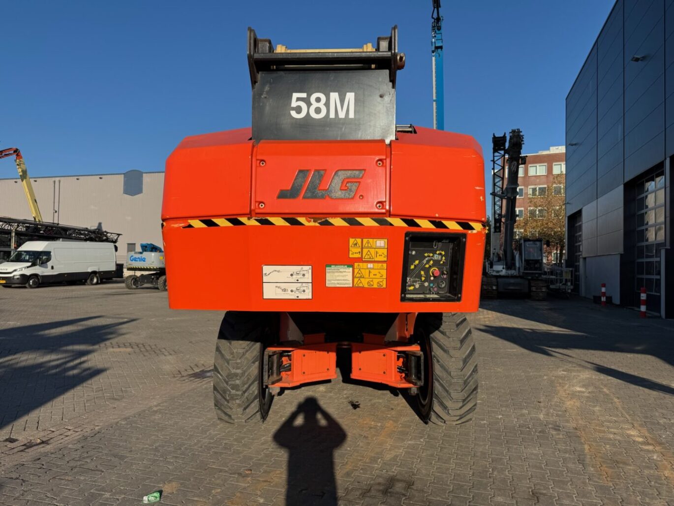 4093565A 0F5A 4576 B8E0 8A658BAD2E58